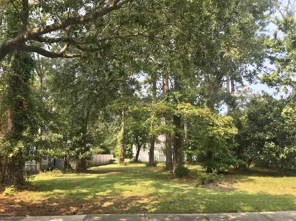 48 Phillip Dr, Hilton Head Island, SC 29926