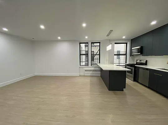 Rented by Oxford Property Group | media 8