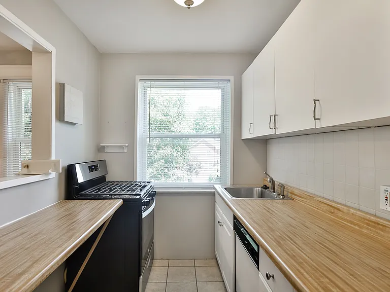 6810 Plateau Ave #2E — Photo 13