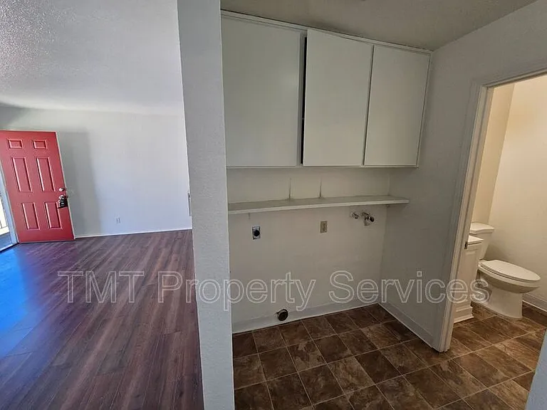 228 McFarland St #6 — Photo 14