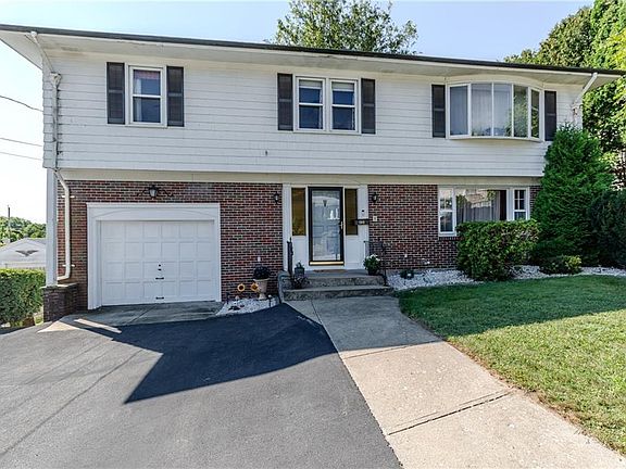 4th image of 104 Meadow Rd