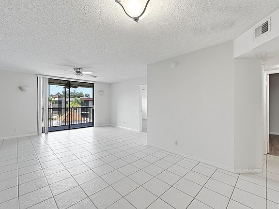 5th image of 10501 W Broward Boulevard #405