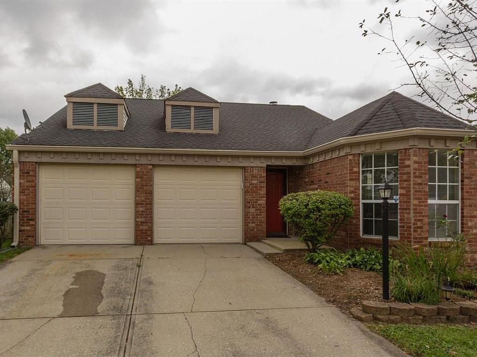 1st image of 3727 Riverwood Dr