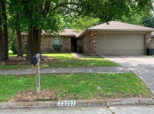 23207 Timberbrook Dr, Spring, TX 77373