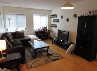 463 1st St APT 5B, Hoboken, NJ 07030