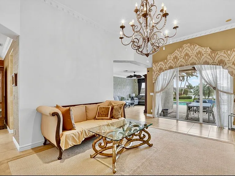 7879 Monarch Ct — Photo 18