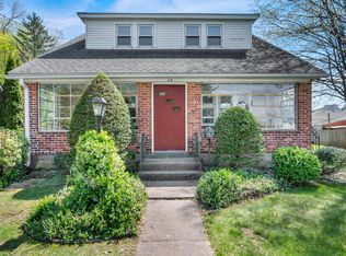 12 Ridgefield St #1, Manchester, CT 06040