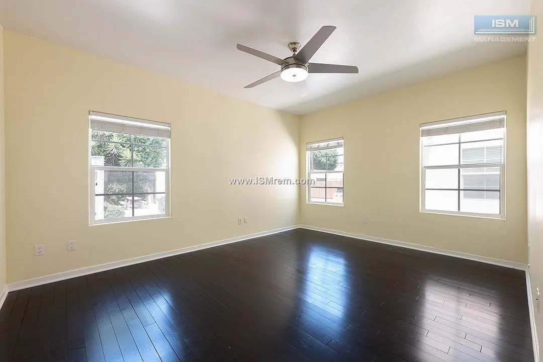 North Stanley Apartments — Photo 4