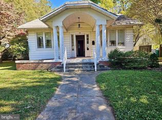 331 Royal Oak Ave, Colonial Heights, VA 23834