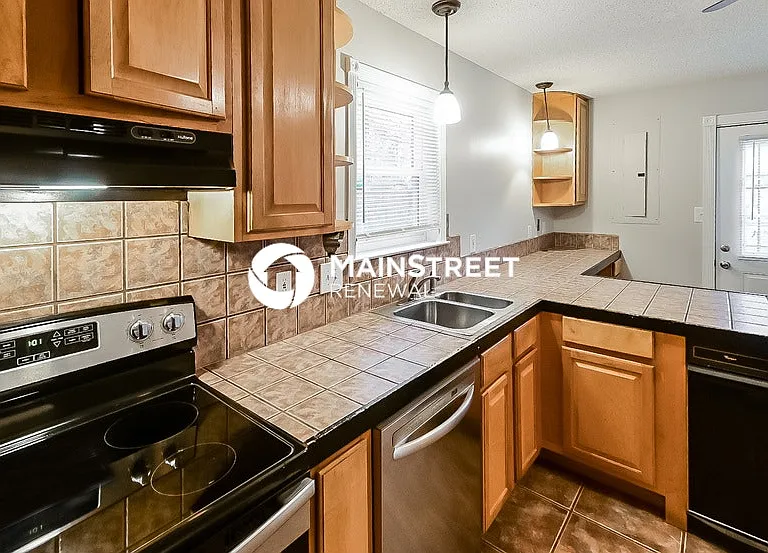 3087 Newmarket Dr — Photo 6