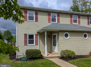 122 Ridge Ave, Perkasie, PA 18944