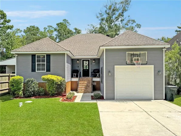 34083 Longleaf Ln, Slidell, LA 70460