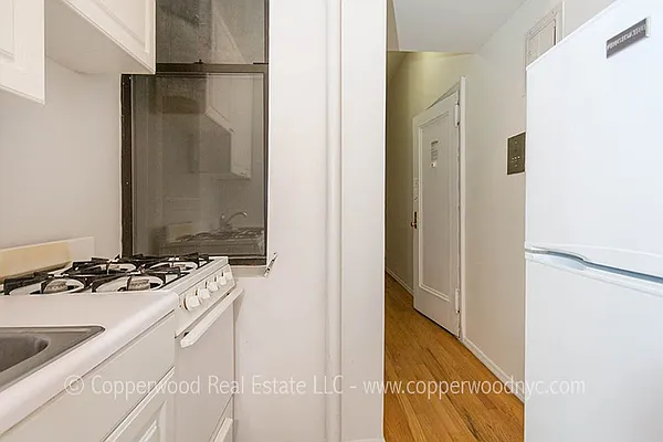 Rented by Copperwood Real Estate | media 14