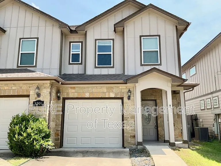 3301 Elija St #B — Photo 1
