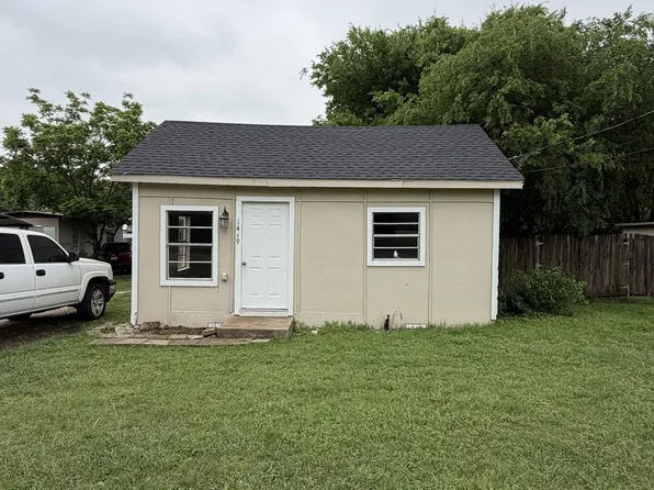 1419 W Ross St, Waxahachie, TX 75165