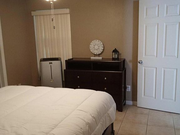 3rd image of 2306 Selkirk St #2