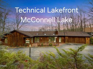 113 Cottonwood Dr, Lords Valley, PA 18428