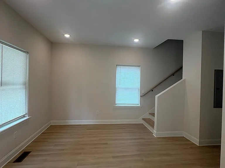315 Kellys Ferry Pl — Photo 4