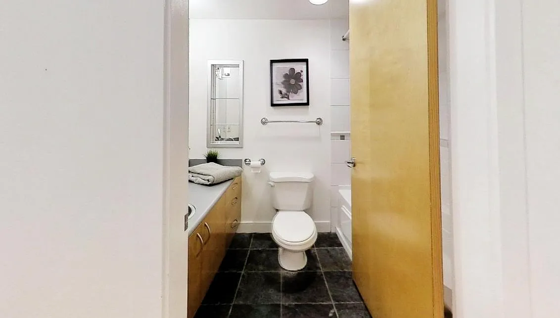 Studio, 400 sqft, $1,850 — Photo 4
