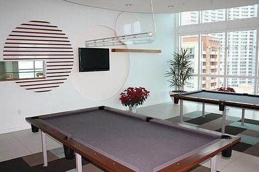 4th image of 1900 Bayshore Dr #2603