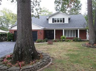 4926 Oak Glen Dr, Toledo, OH 43613