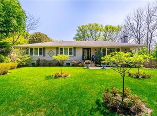 4306 Lakeshore Rd, Burlington, ON