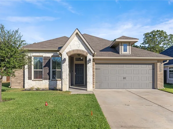 2016 Dumfries Dr, Bryan, TX 77807