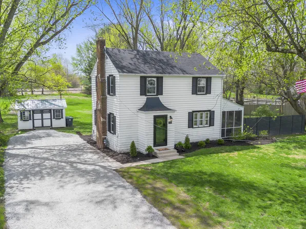 2605 E 73rd Ave, Merrillville, IN 46410