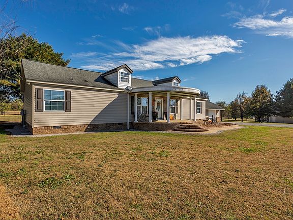 2nd image of 2673 McKnight Rd