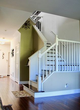 5th image of 966 Sheridan Cir