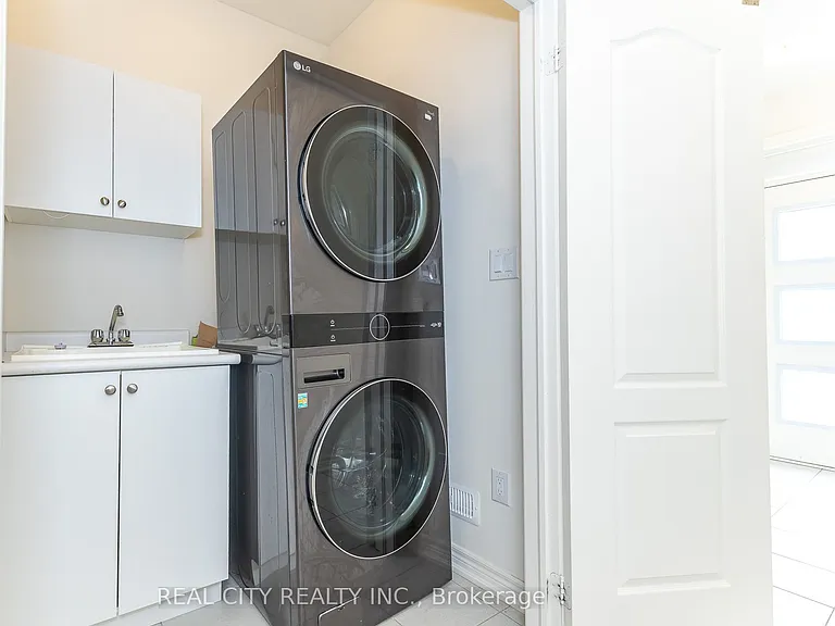 11 Hager Creek Ter — Photo 15
