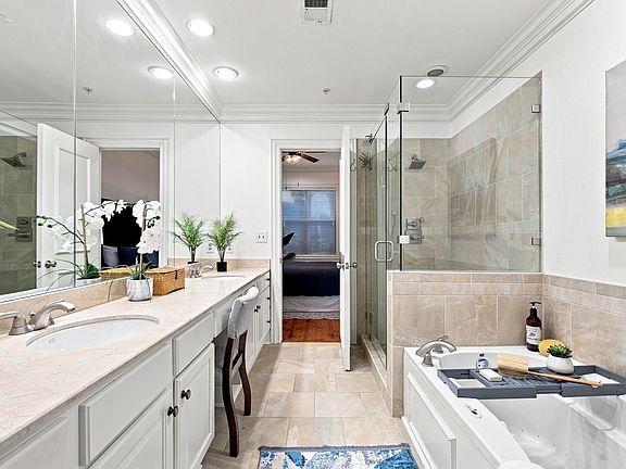 3rd image of 3303 Blackburn St APT 306