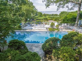 181 Cedar Knoll Dr, Port Washington, NY 11050