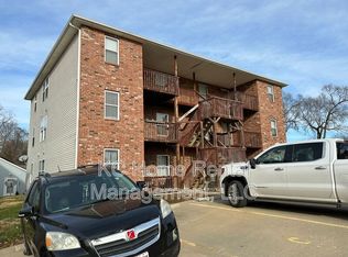 1006 W Royle St #D, Richmond, MO 64085