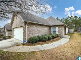 5245 Cottage Cir, Hoover, AL 35226