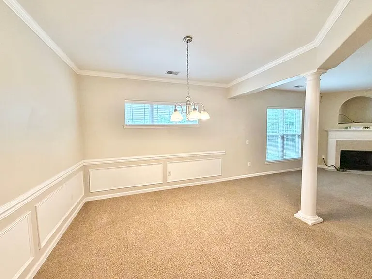 240 Summer Hill Way — Photo 6
