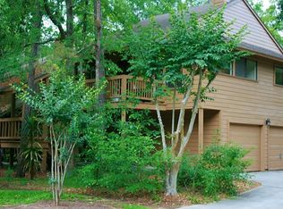 20 Sawmill Grove Ln, Spring, TX 77380