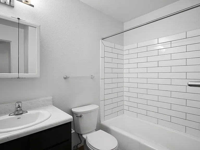Nest on 30th Income Restricted Apartments — Photo 7