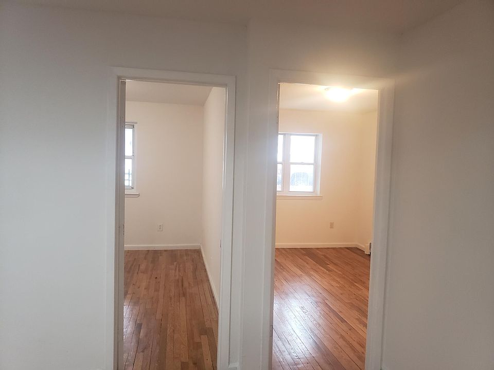 1st image of 8732 165th St Floor 1