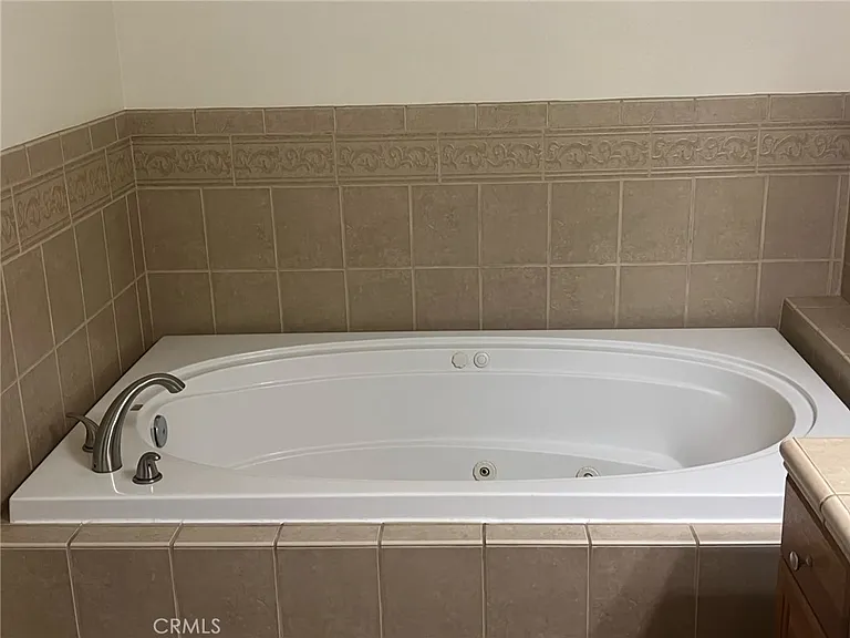 1192 Man O War Dr — Photo 17