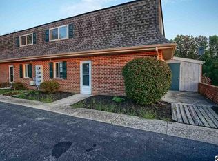 36 Glenview Cir, Dillsburg, PA 17019