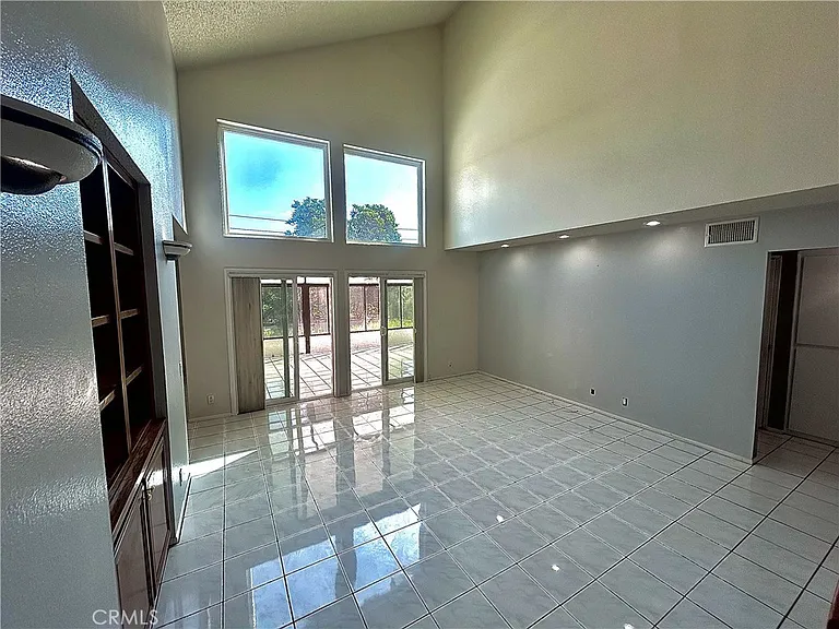 10 Bluff Point Cir — Photo 13