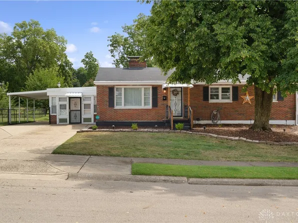 15 Fulton Ln, Middletown, OH 45044