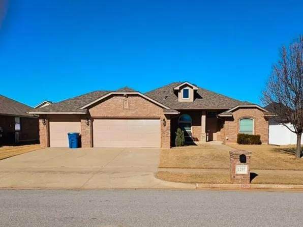 1237 SE 16th Pl, Newcastle, OK 73065