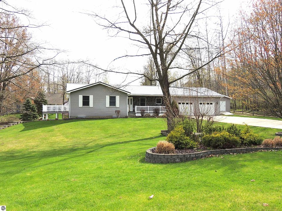 1st image of 1026 Granada Dr