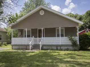 2325 N Kellett Ave, Springfield, MO 65803