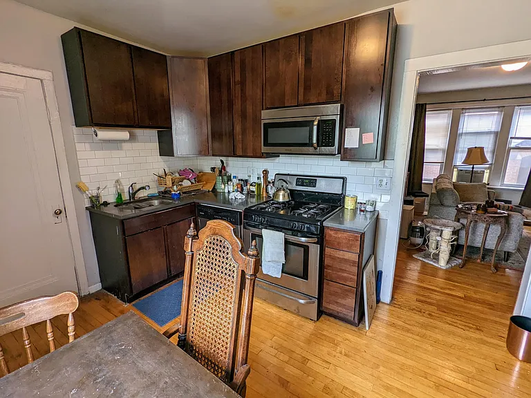 1948 1/2 N Spaulding Ave #2A — Photo 7