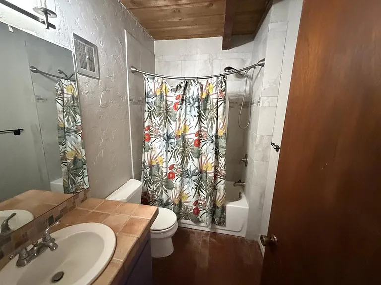 182 Perea Rd — Photo 18