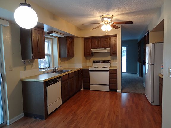 3rd image of 2226 20th Ave