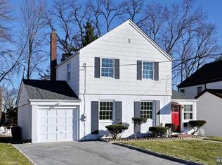 120 Voorhis Ave, River Edge, NJ 07661